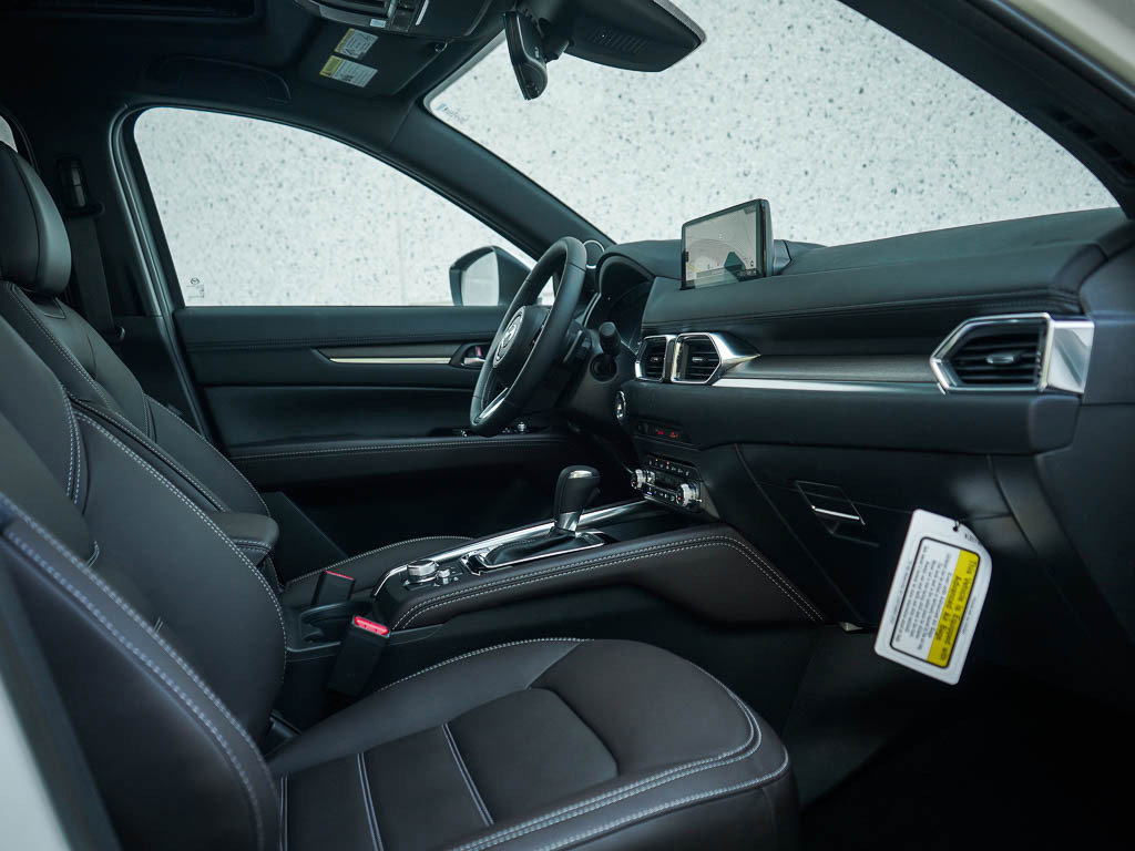 2025 Mazda CX-5 2.5 Turbo Signature photo 8