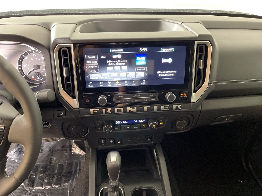 2025 Nissan Frontier SV photo 25