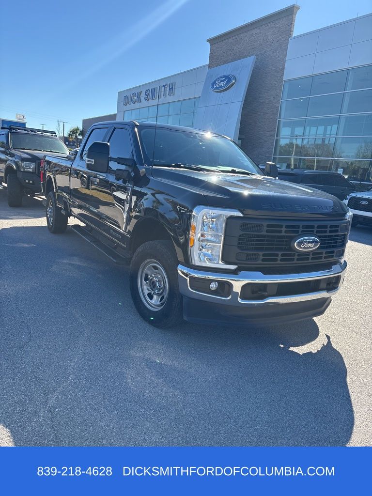 2023 Ford F-350 XL photo 4