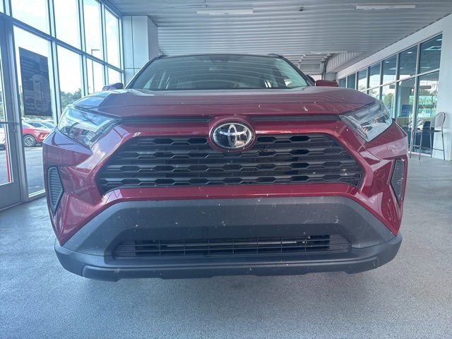 2023 Toyota RAV4 XLE photo 2