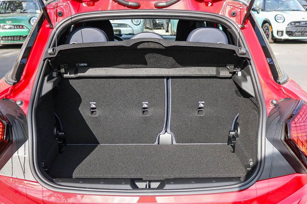 2026 Mini Cooper 4 Door Hardtop Signature photo 21