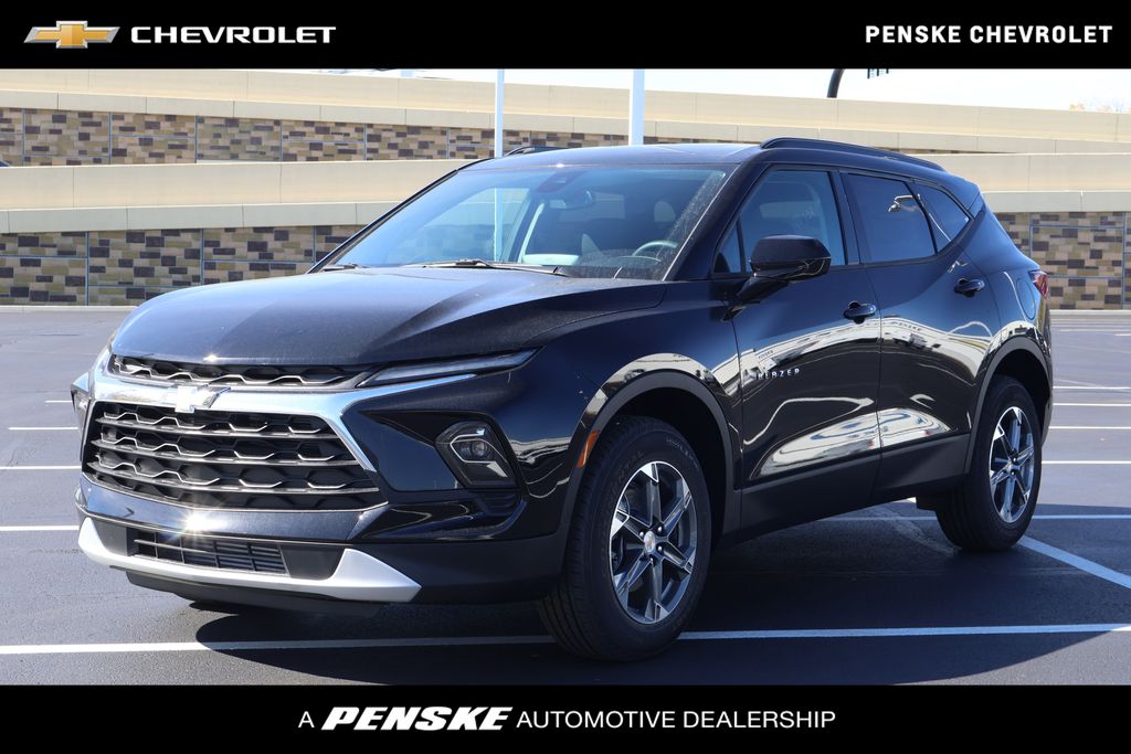 2025 Chevrolet Blazer 2LT's photo