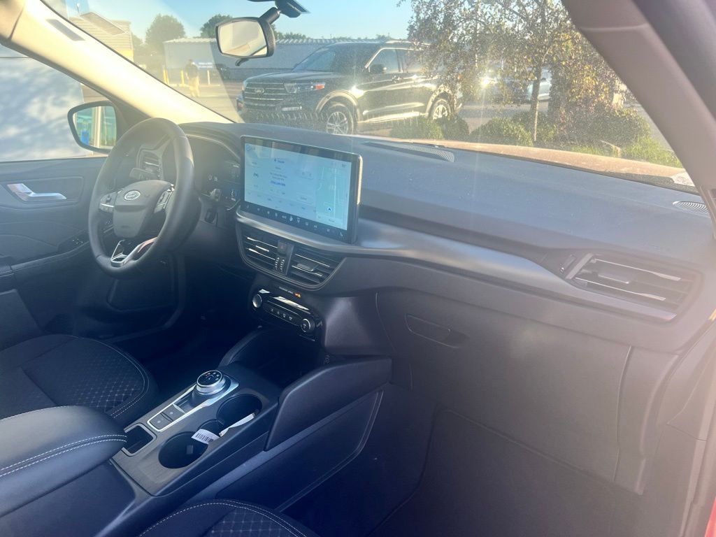 2026 Ford Escape Active photo 32