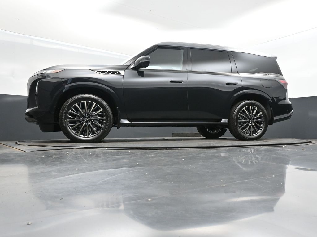 2026 Infiniti QX80 photo 35