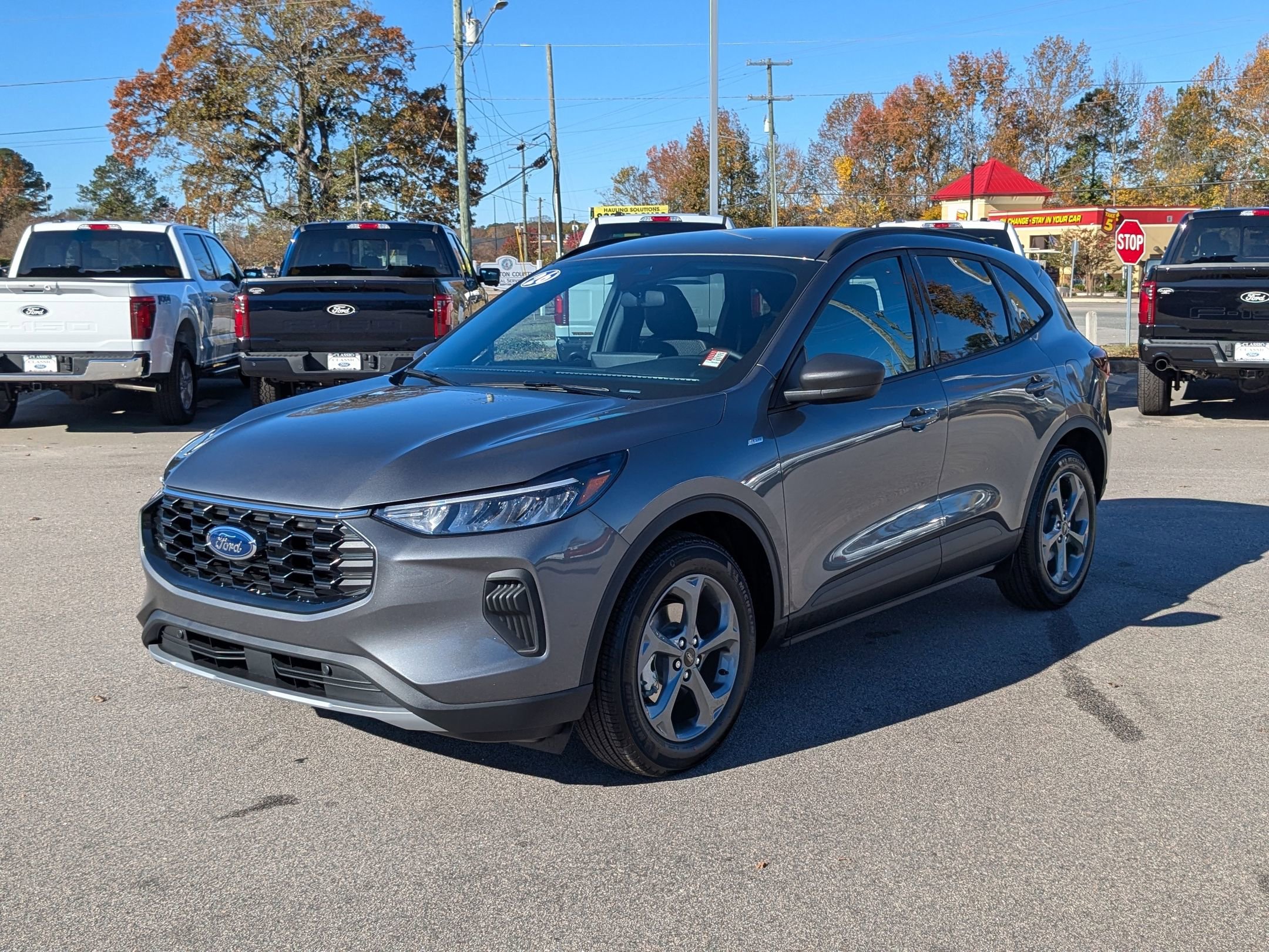 2026 Ford Escape ST-Line's photo