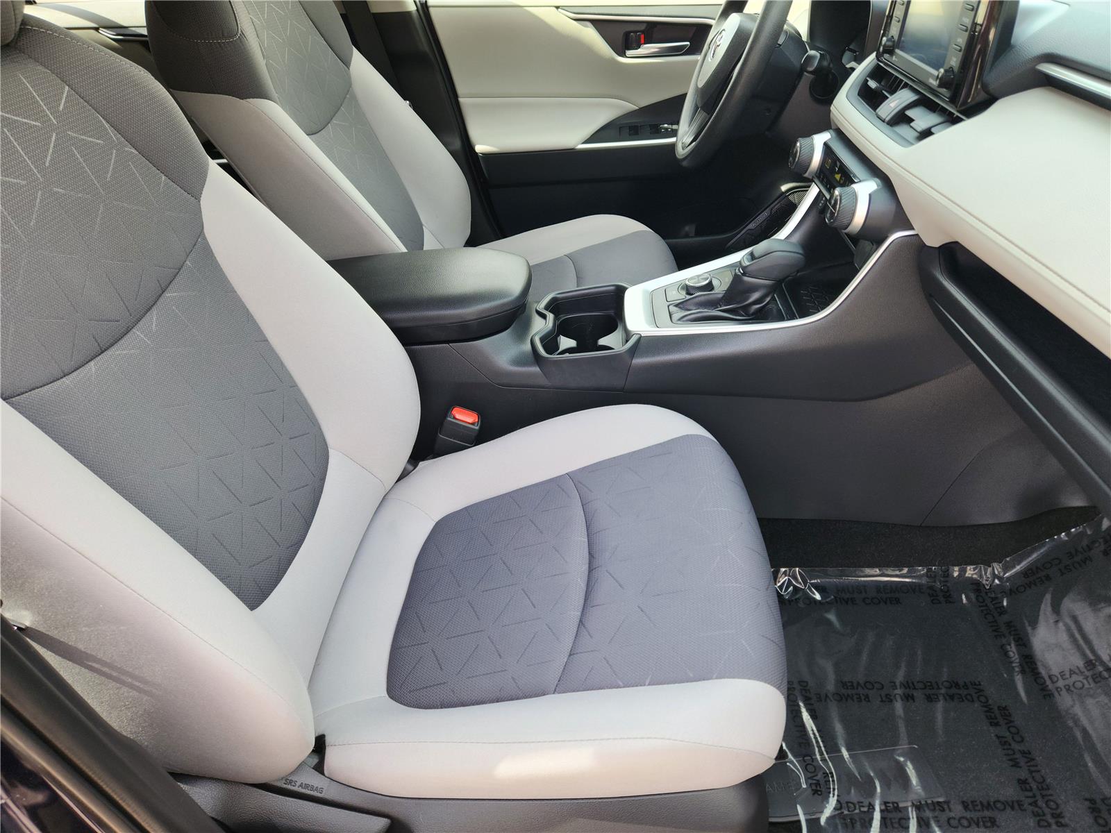 2021 Toyota RAV4 Hybrid XLE photo 15