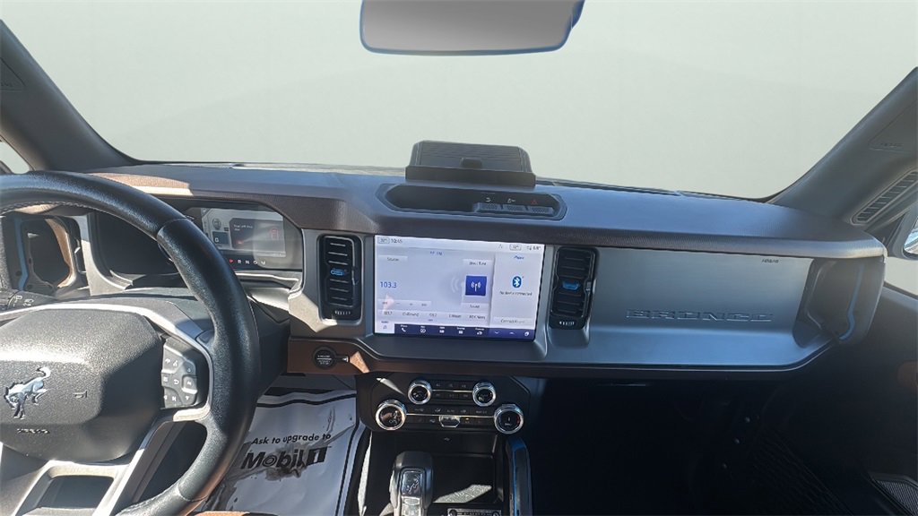 2022 Ford Bronco Outer Banks photo 14