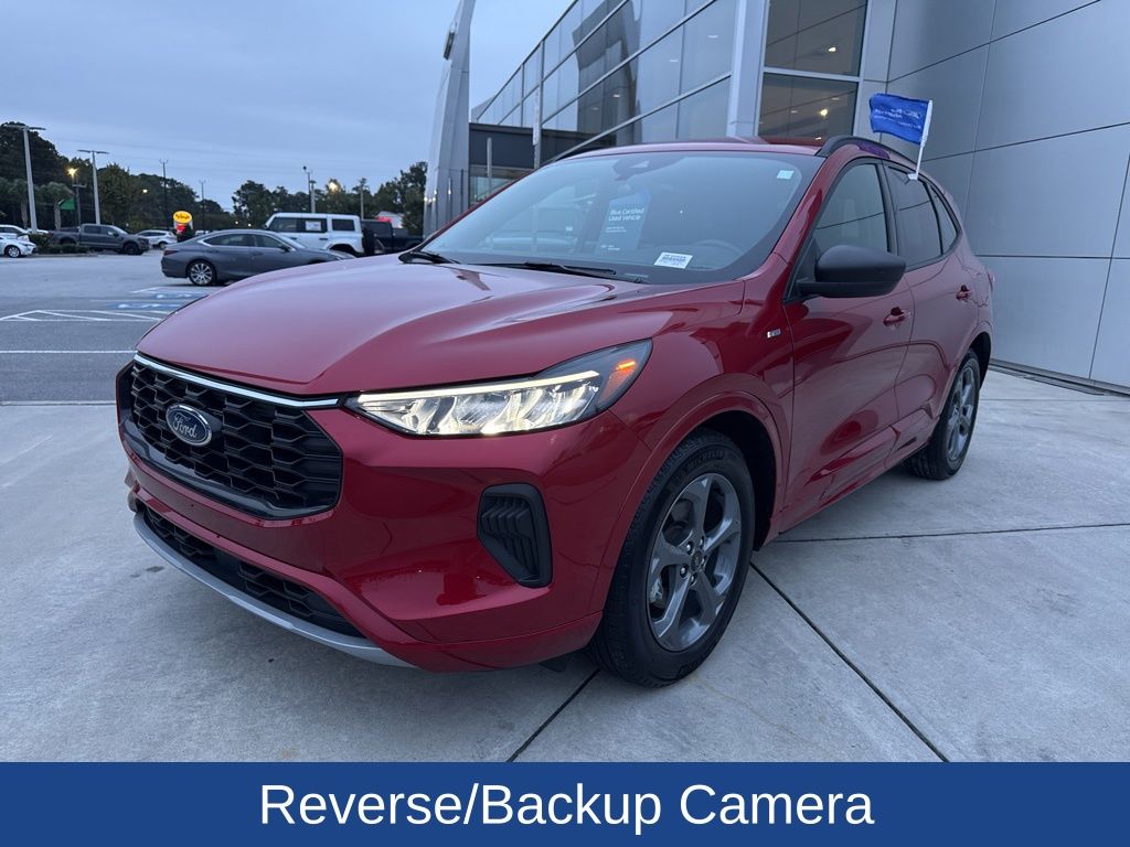 2023 Ford Escape ST-Line photo 3