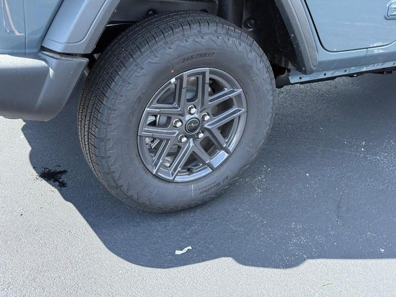 2025 Jeep Wrangler Sport S photo 3