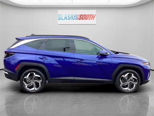 2023 Hyundai Tucson Limited photo 2