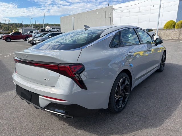 2026 Kia K5 GT-Line photo 3