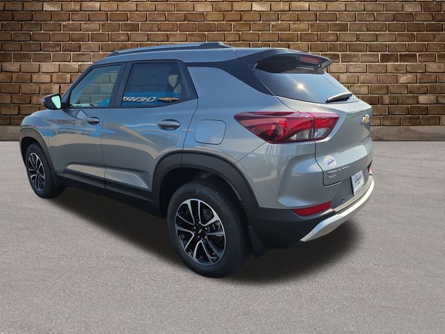 2026 Chevrolet Trailblazer LT photo 3