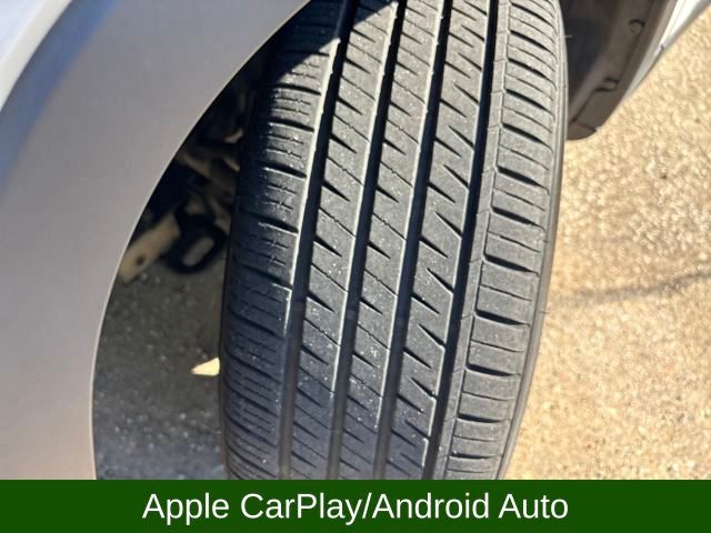 2019 Jeep Cherokee Latitude photo 4