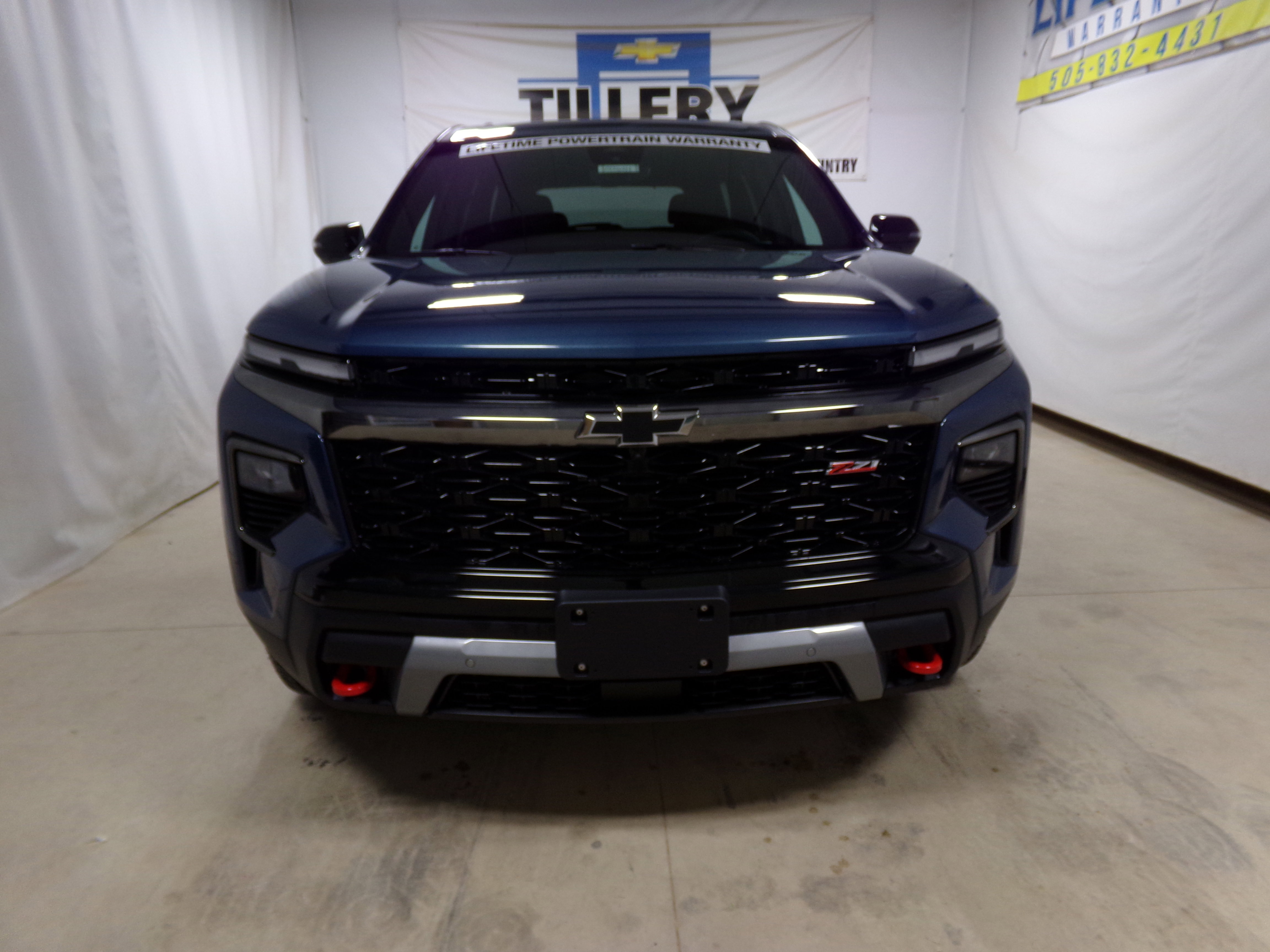 2026 Chevrolet Traverse Z71 photo 2