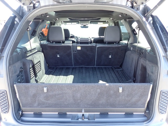 2020 Land Rover Discovery HSE photo 5