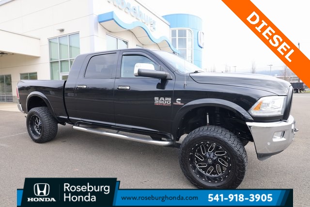 2016 RAM Ram 3500 Pickup Laramie's photo