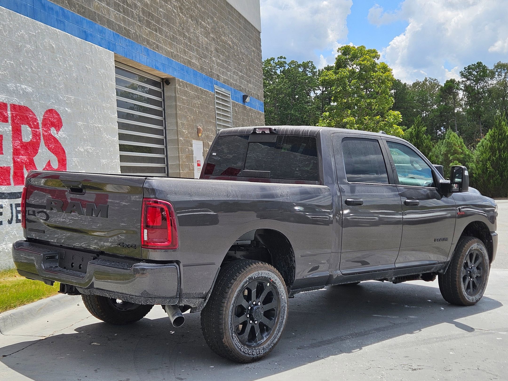 2026 Ram 2500 Big Horn photo 7