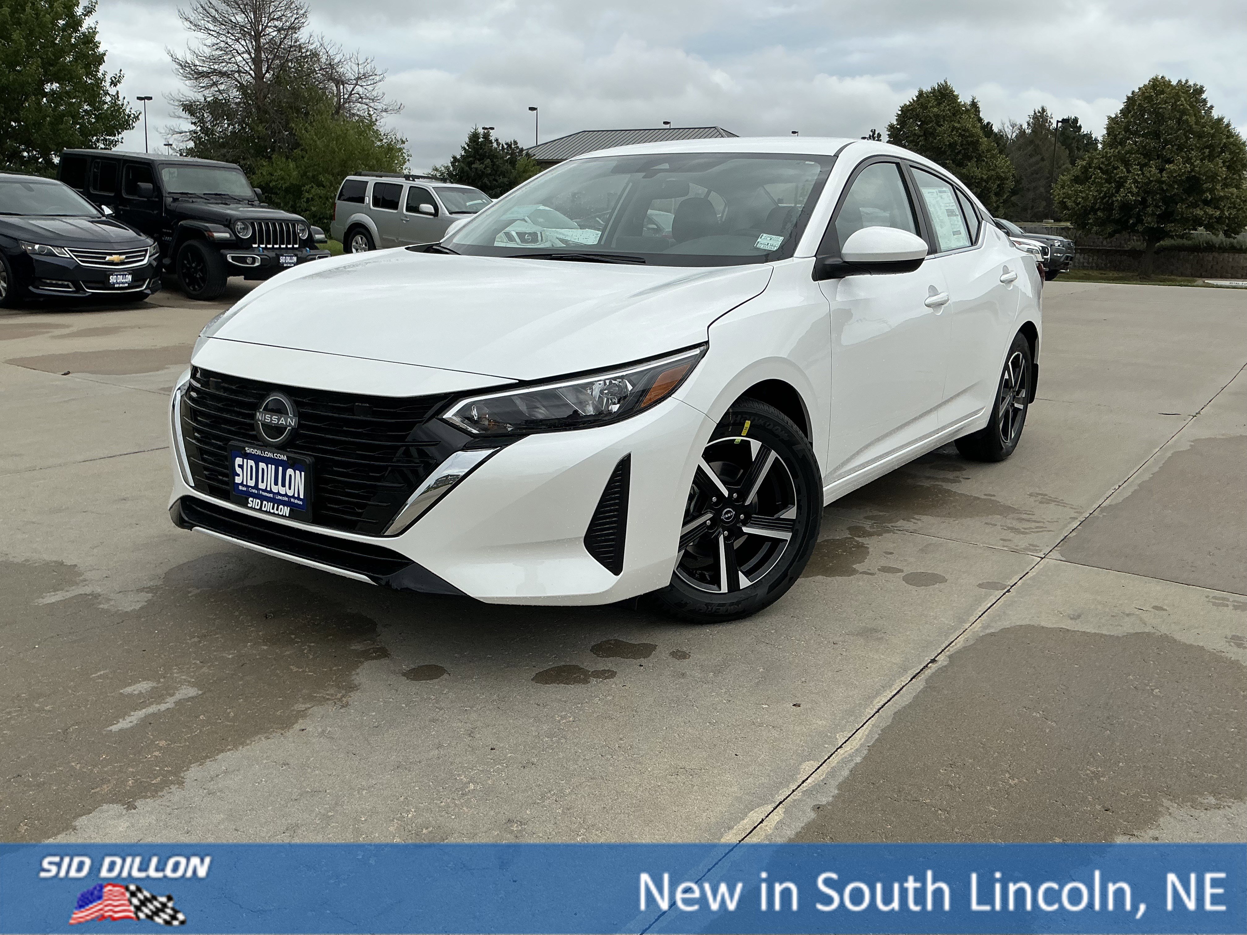 2025 Nissan Sentra SV's photo