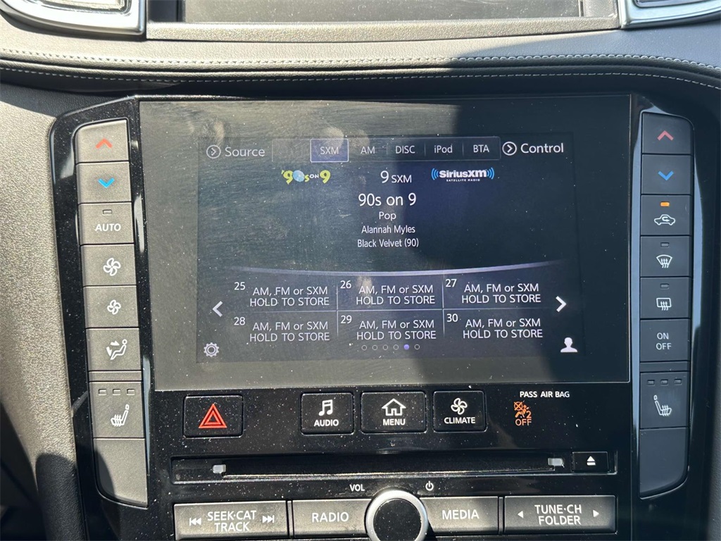 2019 Infiniti QX50 Essential photo 21