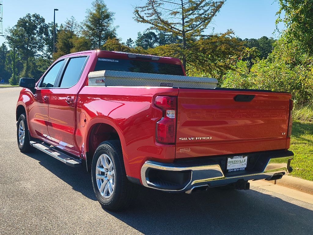 2020 Chevrolet Silverado 1500 LT photo 5
