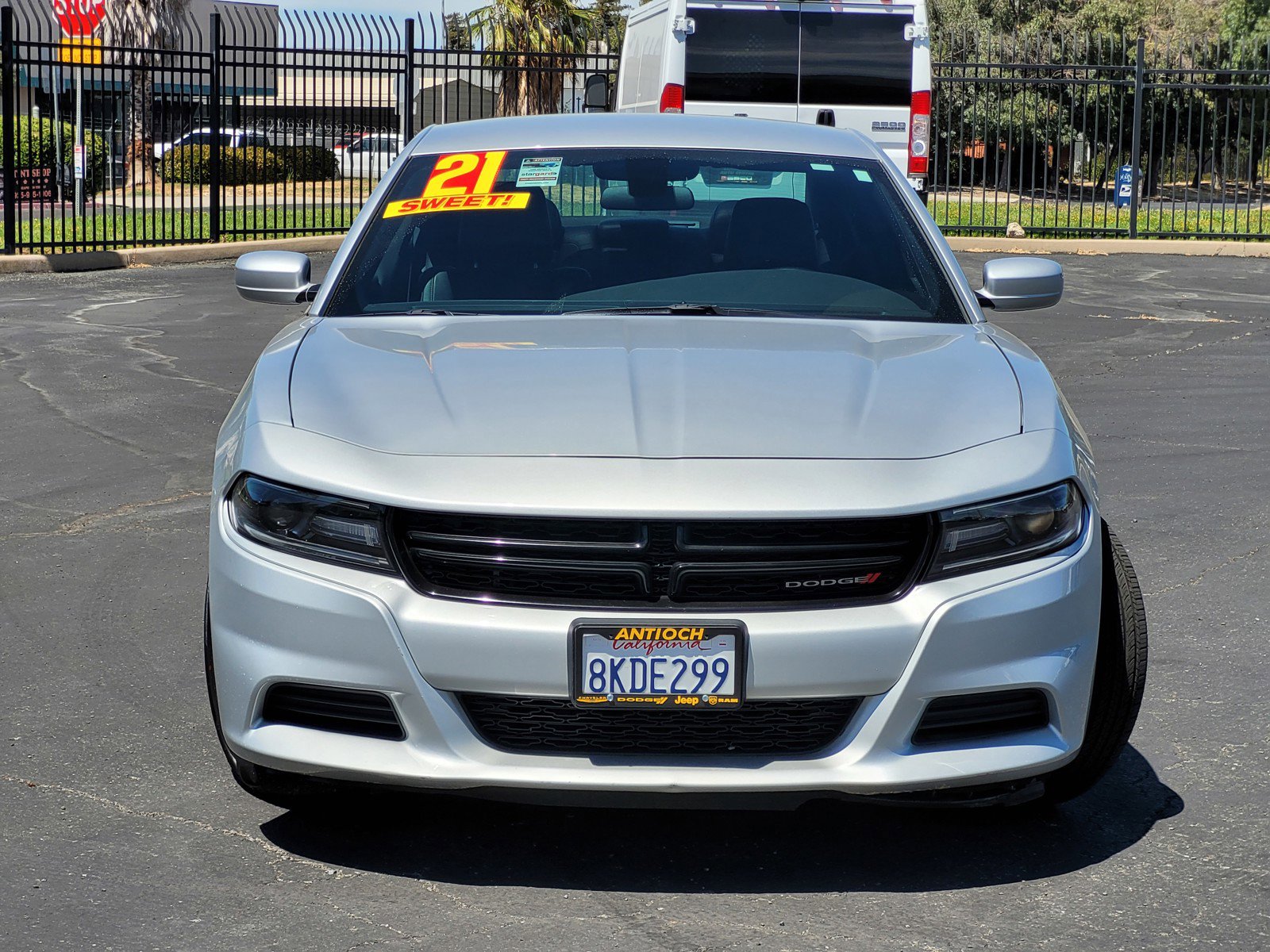 2021 Dodge Charger SXT photo 2