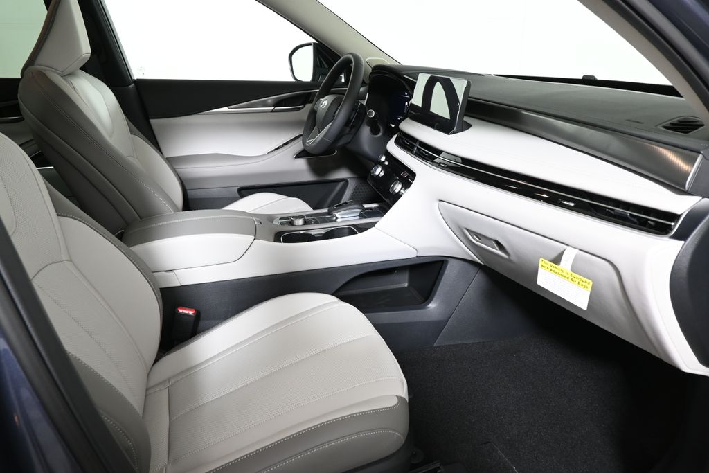2026 Infiniti QX60 Luxe AWD photo 20