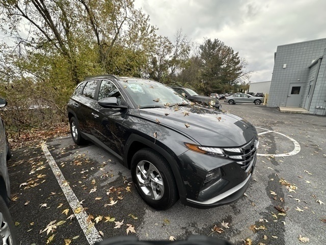 2024 Hyundai Tucson SEL photo 2