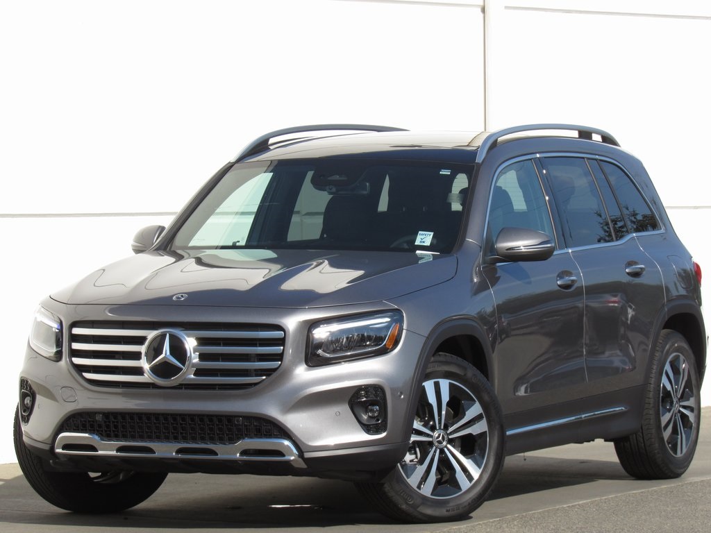 2026 Mercedes-Benz GLB GLB 250's photo