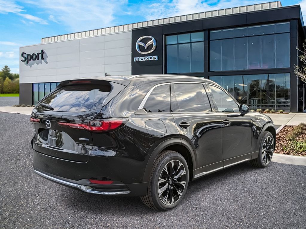 2025 Mazda CX-90 Plug-in Hybrid Premium Plus photo 3