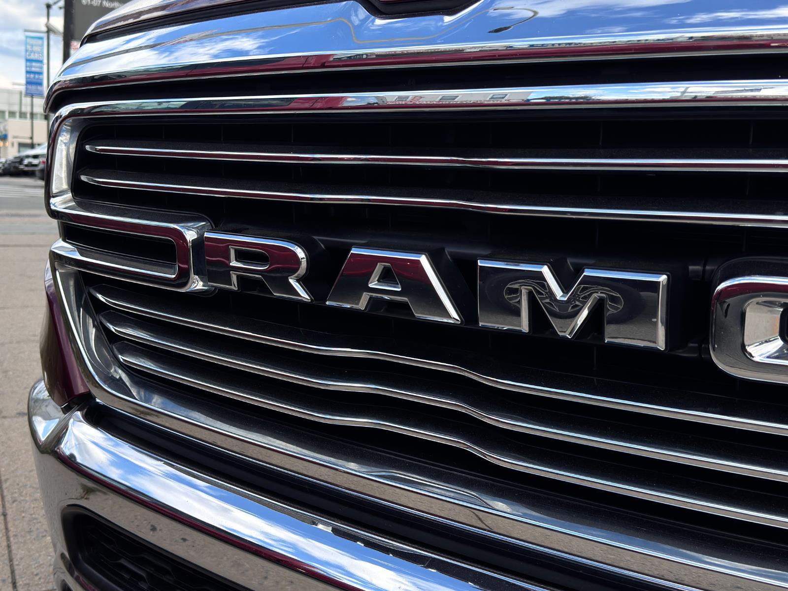 2022 Ram 1500 Laramie photo 11