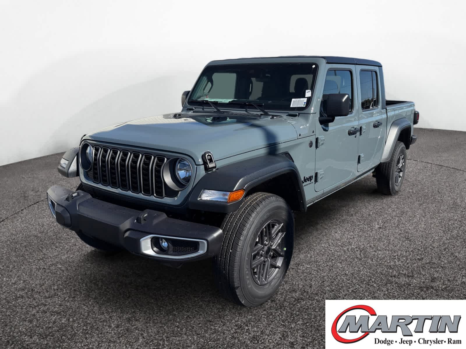 2025 Jeep Gladiator Sport S's photo
