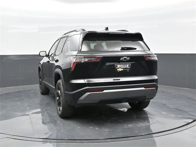 2026 Chevrolet Equinox LT photo 4
