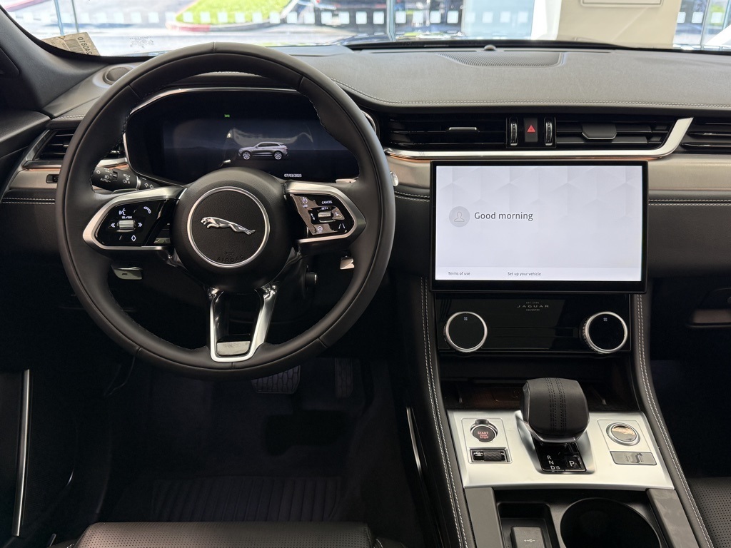 2026 Jaguar F-PACE P250 R-Dynamic S photo 14