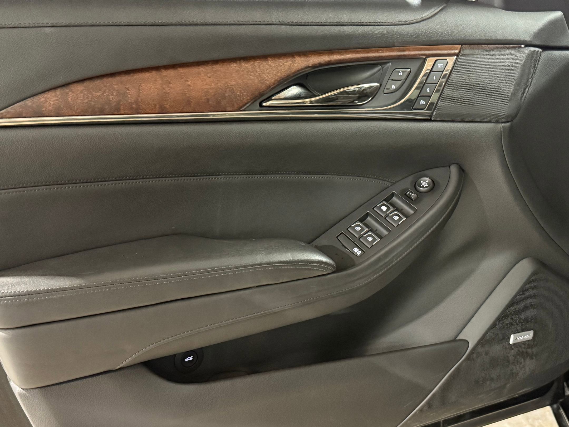 2019 Cadillac CTS Luxury Sedan photo 12