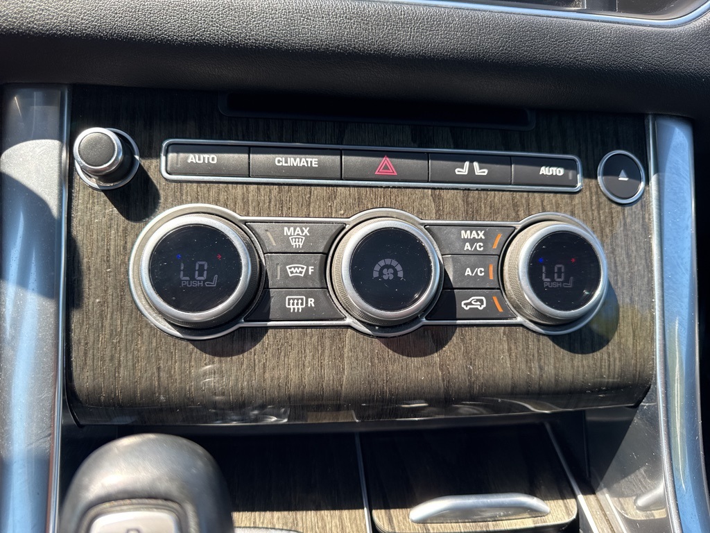2016 Land Rover Range Rover Sport SuperCharged HSE photo 27