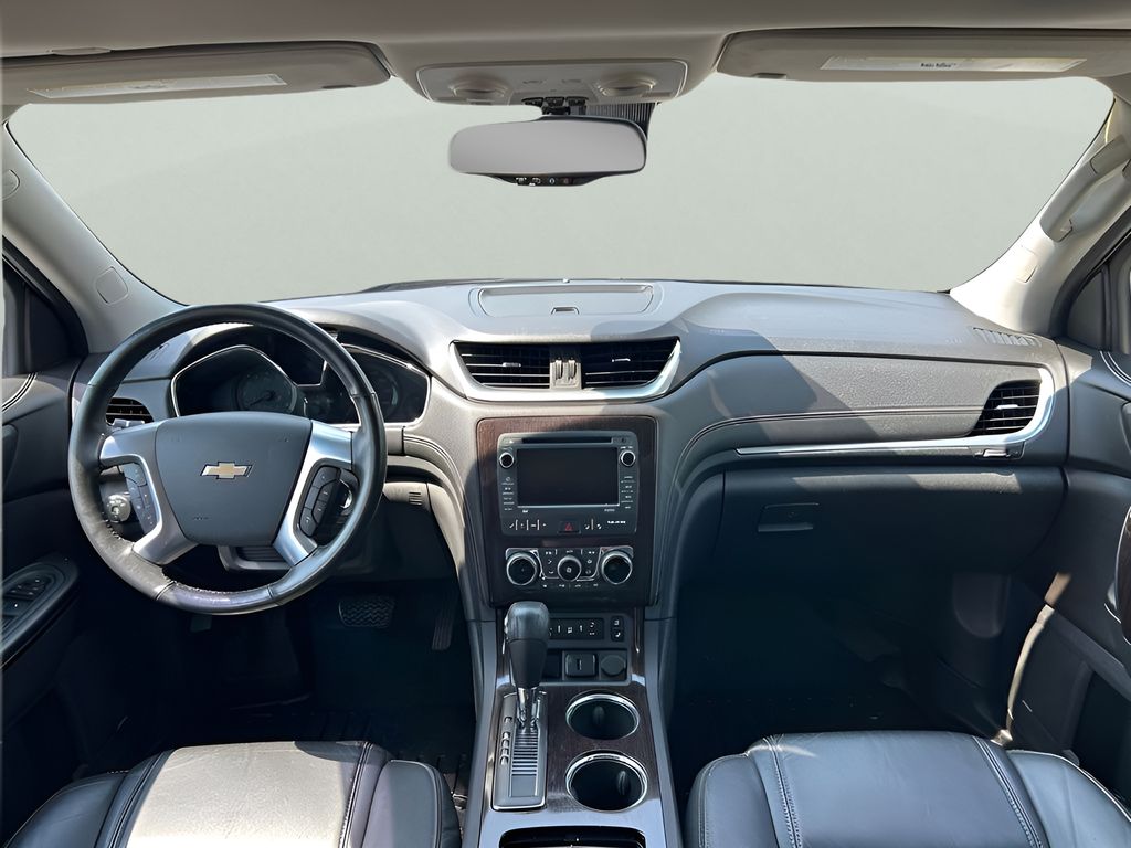 2017 Chevrolet Traverse Premier photo 12