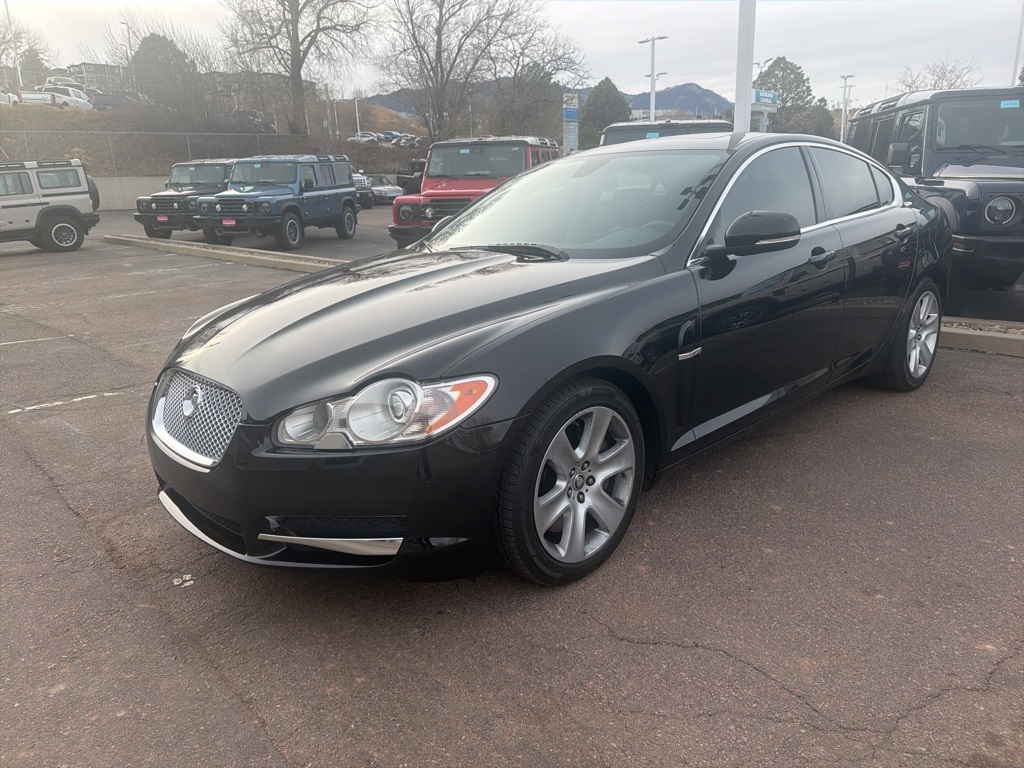 2011 Jaguar XF Base's photo