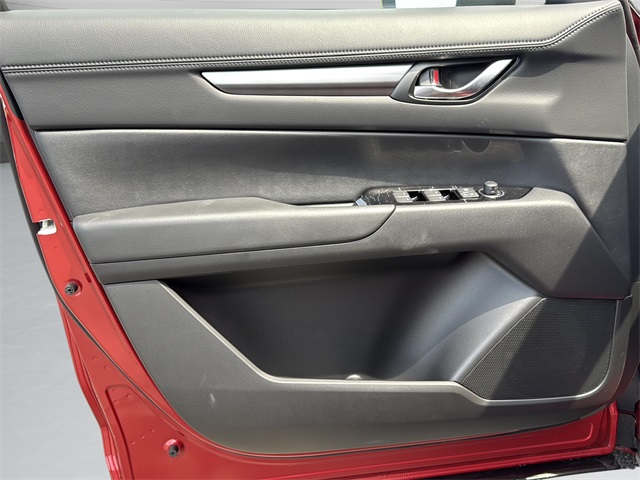2025 Mazda CX-5 2.5 Select photo 33