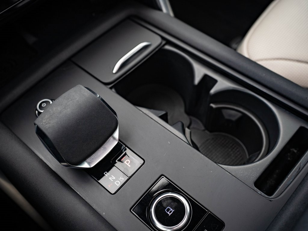 2023 Land Rover Discovery S R-Dynamic photo 20