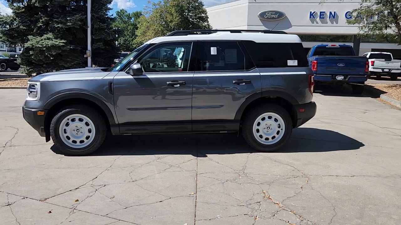 2025 Ford Bronco Sport Heritage photo 2