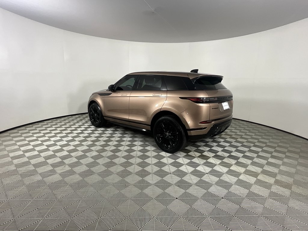 2024 Land Rover Range Rover Evoque Dynamic SE photo 3
