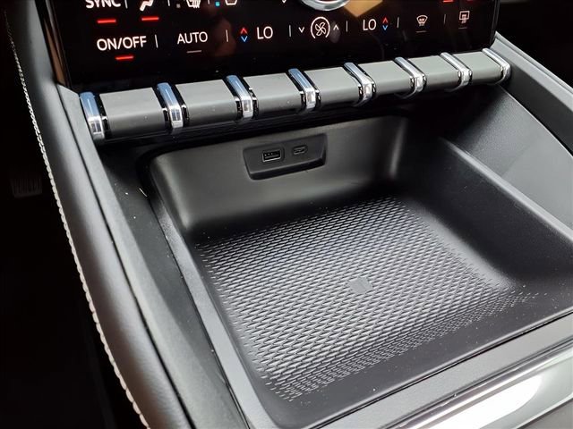 2026 Gmc Terrain Denali photo 9