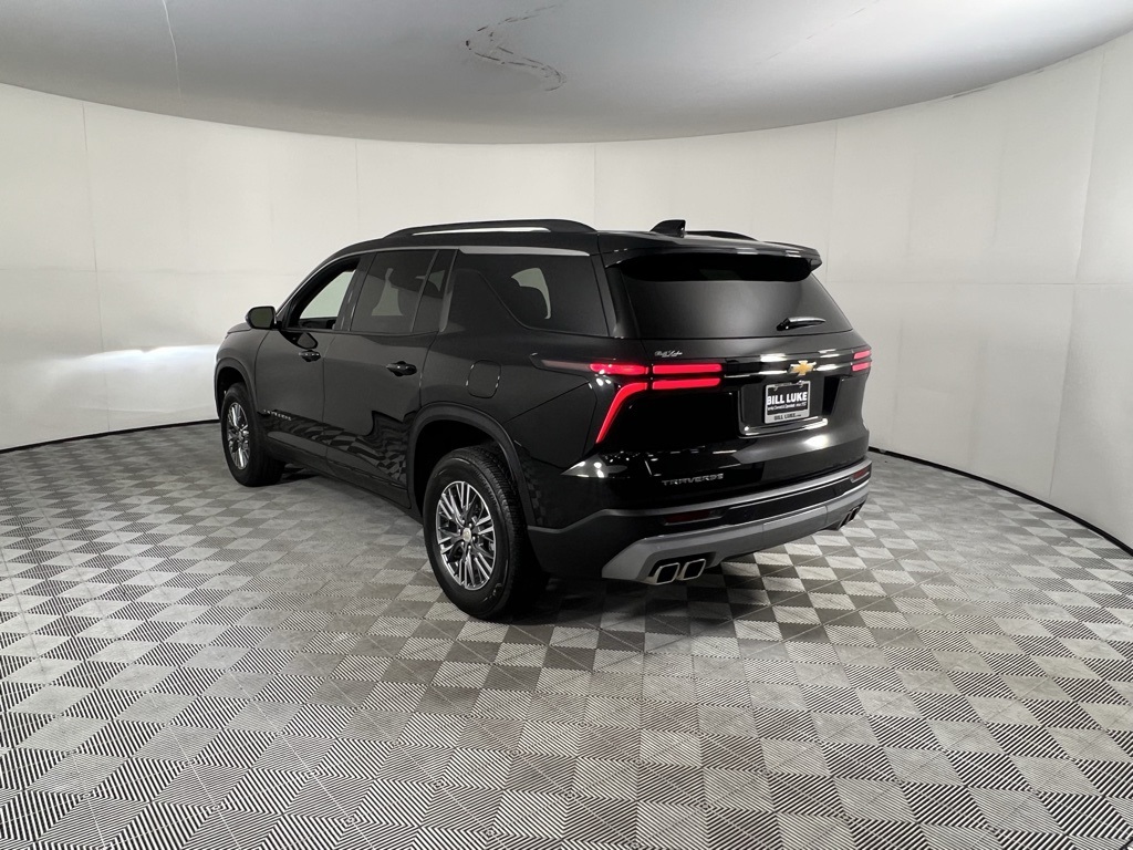 2025 Chevrolet Traverse 1LT photo 8