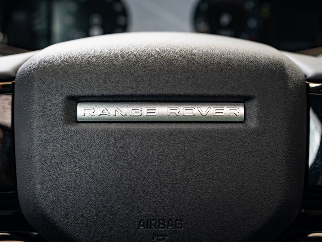 2024 Land Rover Range Rover Evoque Dynamic SE photo 22