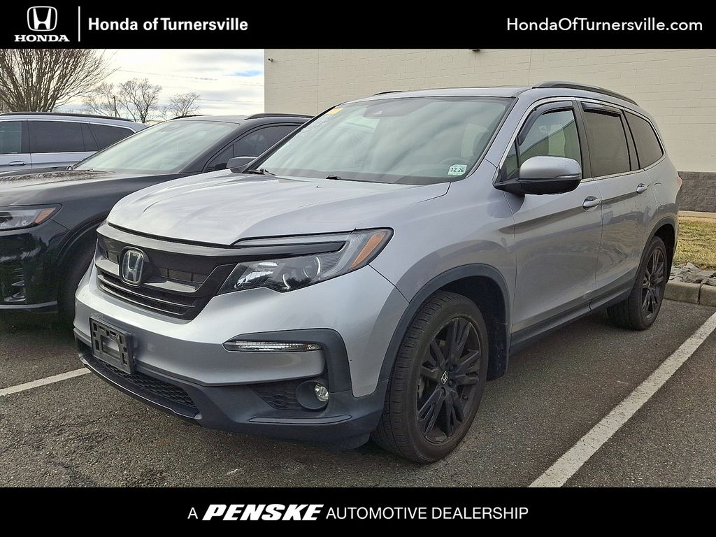 2022 Honda Pilot SE's photo