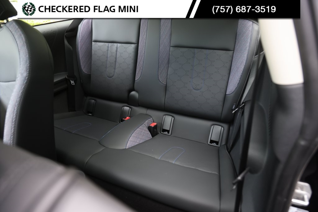 2025 Mini Cooper Hardtop S photo 22