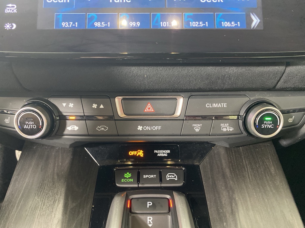 2018 Honda Clarity Plug-In Hybrid Touring photo 18