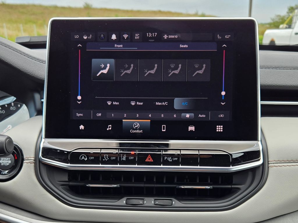 2026 Jeep Compass Limited photo 18