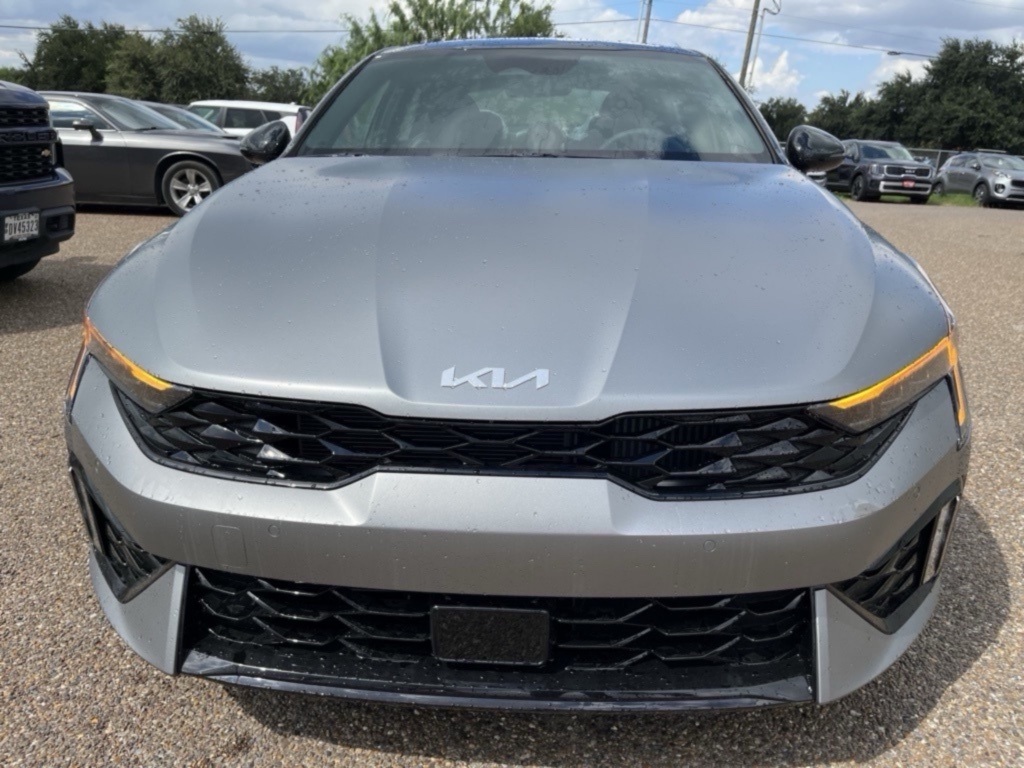 2026 Kia K5 GT photo 2