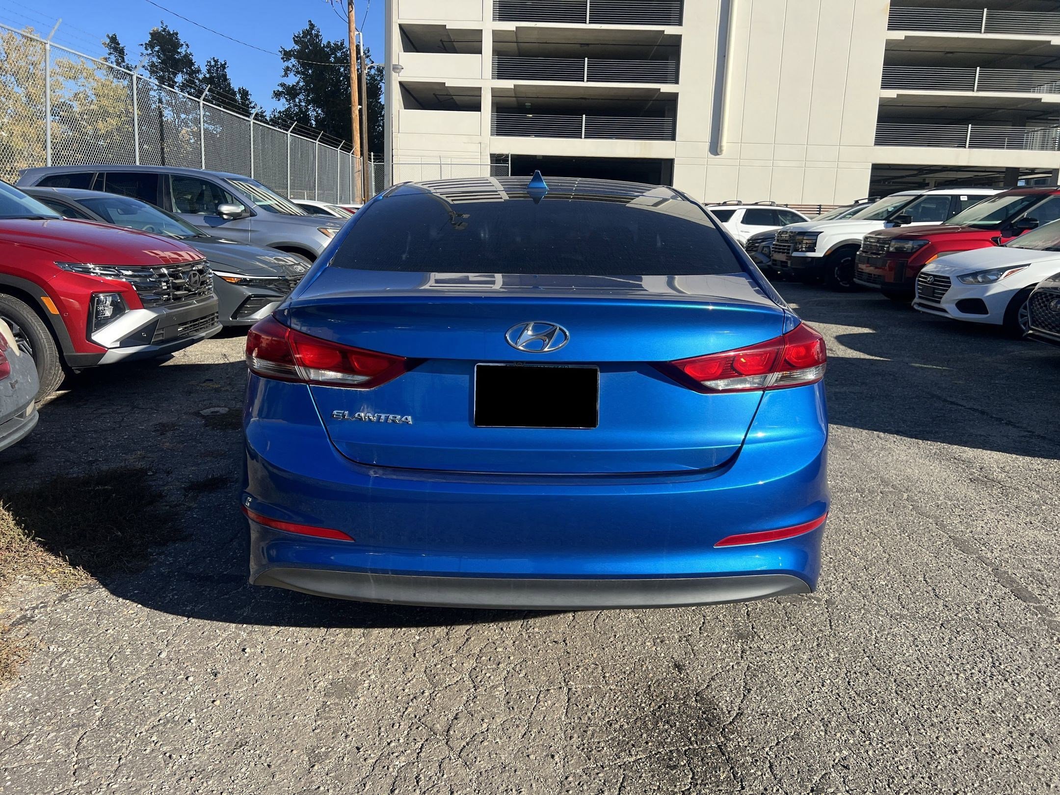 2018 Hyundai Elantra SEL photo 4